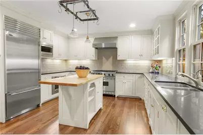 335 Fairfax Drive, Winston-Salem, NC 27104 - Photo 9