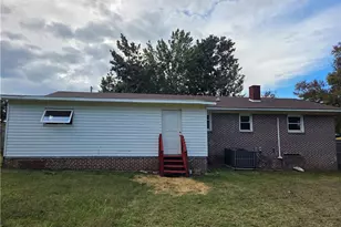 901 Hickory Chapel Rd, High Point, NC 27260 - Photo 13