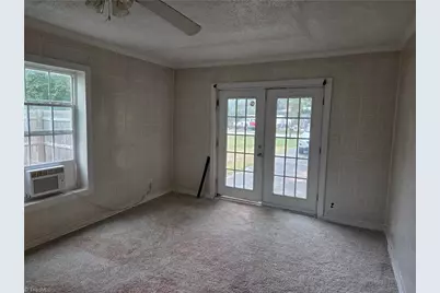 901 Hickory Chapel Road, High Point, NC 27260 - Photo 9