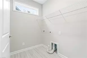 2433 Albemarle Ct, Winston-Salem, NC 27106 - Photo 41