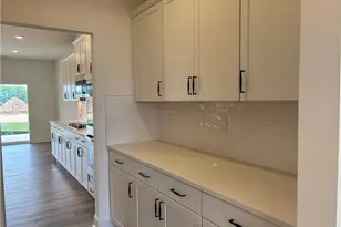 466 Parklane Dr, Gibsonville, NC 27249 - Photo 3