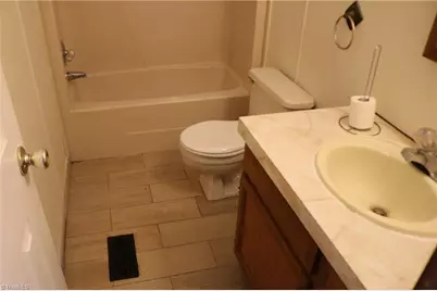 1116 Kentmere Road, Greensboro, NC 27406 - Photo 33