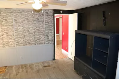 1116 Kentmere Road, Greensboro, NC 27406 - Photo 27