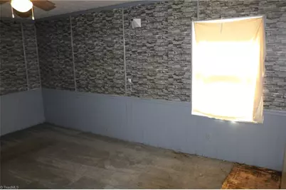 1116 Kentmere Road, Greensboro, NC 27406 - Photo 19