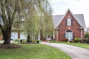 148 Magnolia Dr, North Wilkesboro, NC 28659 - Photo 7