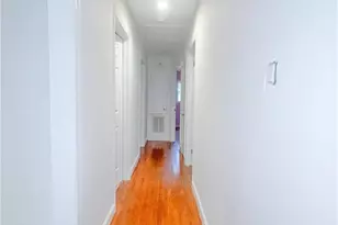 2321 Glenhaven Dr, Greensboro, NC 27406 - Photo 9