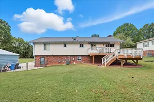 6433 Lamshire Rd, Kernersville, NC 27284 - Photo 33