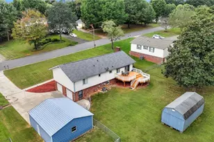 6433 Lamshire Rd, Kernersville, NC 27284 - Photo 37