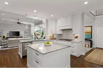 3 Elm Ridge Court, Greensboro, NC 27408 - Photo 15