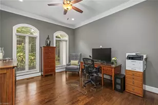 3 Elm Ridge Ct, Greensboro, NC 27408 - Photo 7