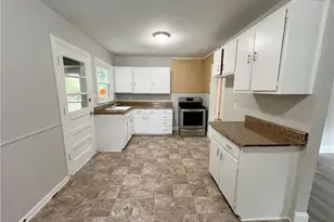 2506 Belmar St, Greensboro, NC 27407 - Photo 5