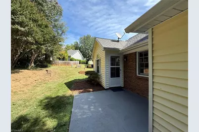 815 Meadowstone Drive, Winston-Salem, NC 27104 - Photo 21