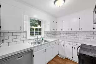 1001 Meadowood Dr, Ramseur, NC 27316 - Photo 9