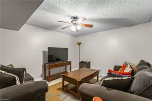 250 Braeburn Dr, Winston-Salem, NC 27127 - Photo 17