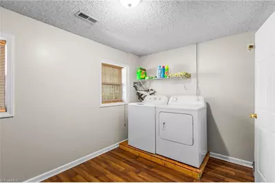 250 Braeburn Drive, Winston-Salem, NC 27127 - Photo 19