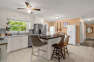 261 Charles Ave, Asheboro, NC 27205 - Photo 7