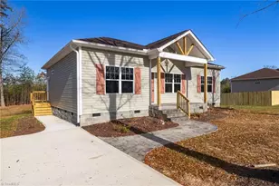 1923 South Ave, Eden, NC 27288 - Photo 1