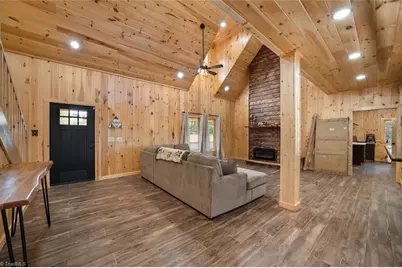 147 Leisure Way, Dobson, NC 27030 - Photo 7