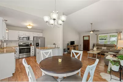 4207 Fox Street, Randleman, NC 27317 - Photo 9