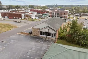 201 4th St, Walnut Cove, NC 27052 - Photo 9