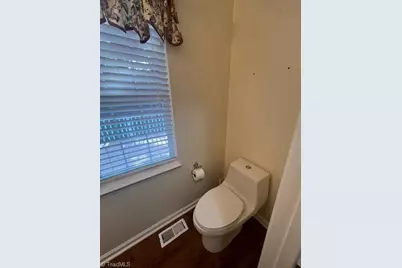 2707 Blockhouse Court, Jamestown, NC 27282 - Photo 13