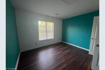 2707 Blockhouse Court, Jamestown, NC 27282 - Photo 19