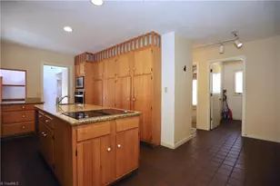 4611 E Perquimans Rd, Greensboro, NC 27407 - Photo 15