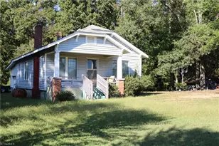 2058 Bishop Rd, Greensboro, NC 27406 - Photo 7