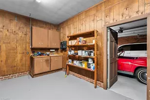 1109 Westridge Rd, Greensboro, NC 27410 - Photo 39