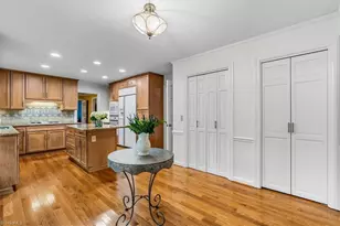 1109 Westridge Rd, Greensboro, NC 27410 - Photo 15