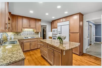 1109 Westridge Road, Greensboro, NC 27410 - Photo 11