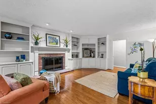 1109 Westridge Rd, Greensboro, NC 27410 - Photo 5