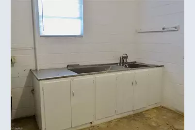 609 Winstead Street, Reidsville, NC 27320 - Photo 13