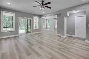 1559 Allen Ct, Asheboro, NC 27205 - Photo 3