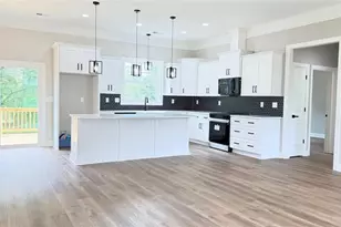 7219 Wanda Vis Ln, Pfafftown, NC 27040 - Photo 5