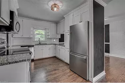 911 Old Liberty Road, Asheboro, NC 27203 - Photo 5