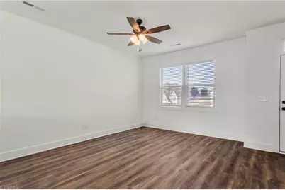 105 Indian Wells Court, Harmony, NC 28634 - Photo 5