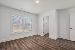 105 Indian Wls Ct, Harmony, NC 28634 - Photo 33