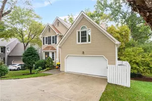 18 Creekstone Ct, Greensboro, NC 27407 - Photo 3