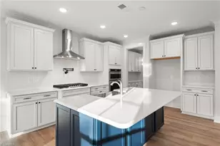 1078 Brockton Dr, Mebane, NC 27302 - Photo 7