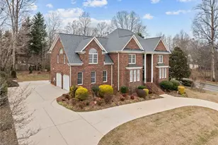 6409 Glendevon Dr, Whitsett, NC 27377 - Photo 3