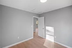 107 College St, Thomasville, NC 27360 - Photo 7