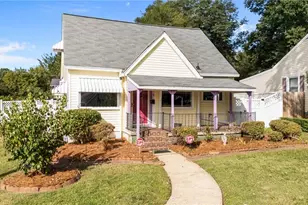 520 Gales Ave, Winston-Salem, NC 27103 - Photo 1