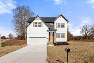 106 Indian Wls Ct, Harmony, NC 28634 - Photo 39