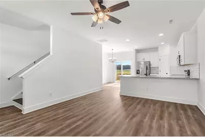 109 Indian Wells Court, Harmony, NC 28634 - Photo 3