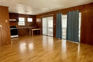 217 Lakeview Drive E, Thomasville, NC 27360 - Photo 3