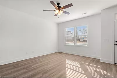 114 Indian Wells Court, Harmony, NC 28634 - Photo 3