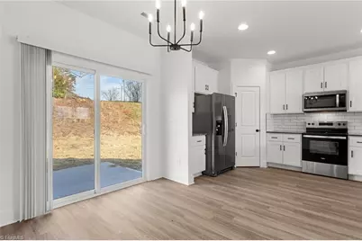 114 Indian Wells Court, Harmony, NC 28634 - Photo 11