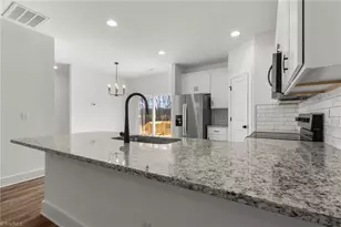 115 Indian Wls Ct, Harmony, NC 28634 - Photo 7