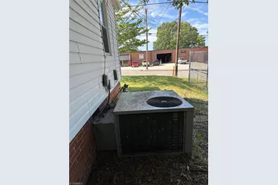 1510 Blandwood Drive, High Point, NC 27260 - Photo 11